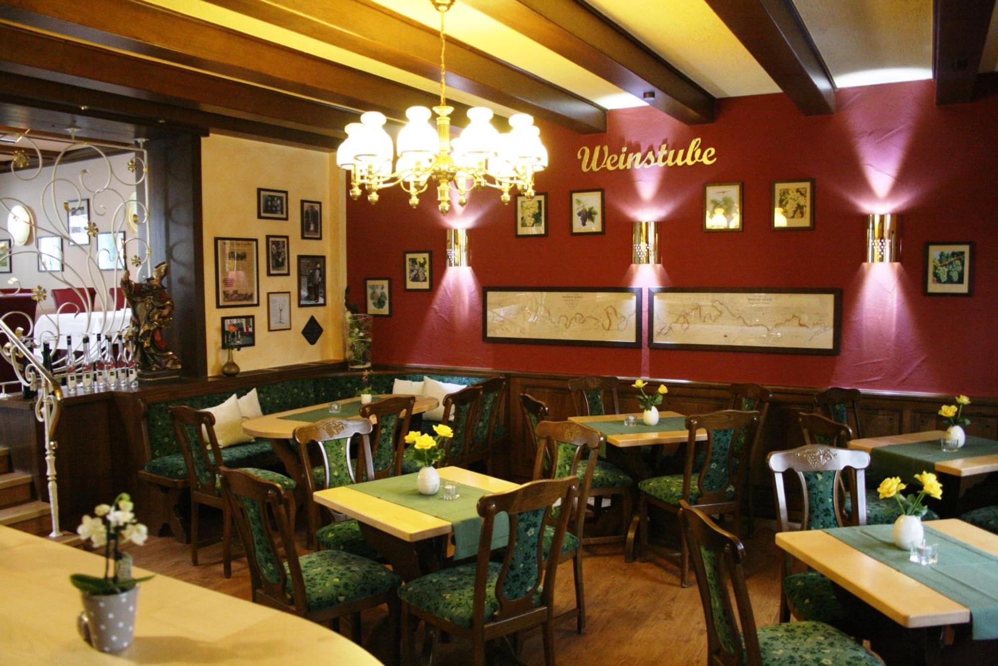 Weinhotel Hubertus Garni Klotten Buitenkant foto