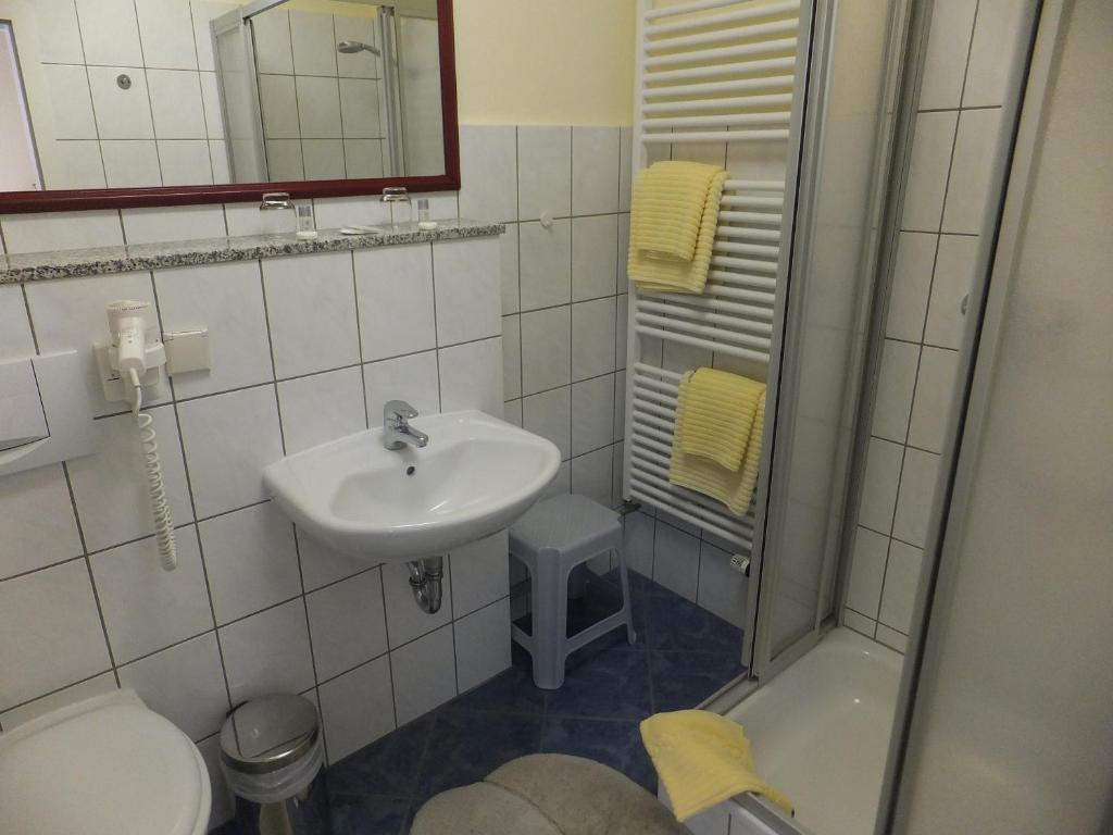 Weinhotel Hubertus Garni Klotten Kamer foto